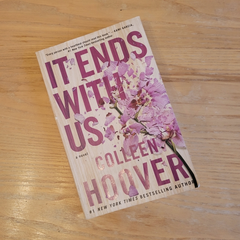 It Ends With Us by Colleen Hoover